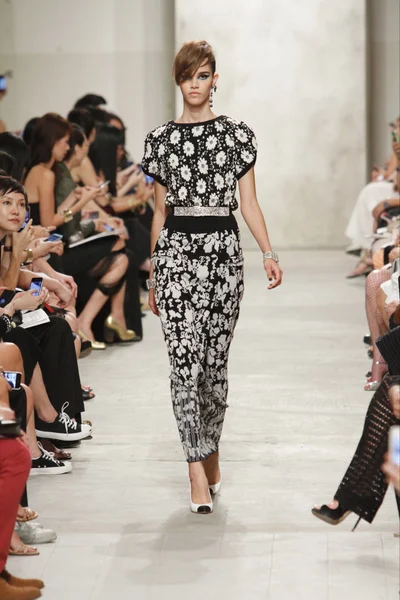 Look 68